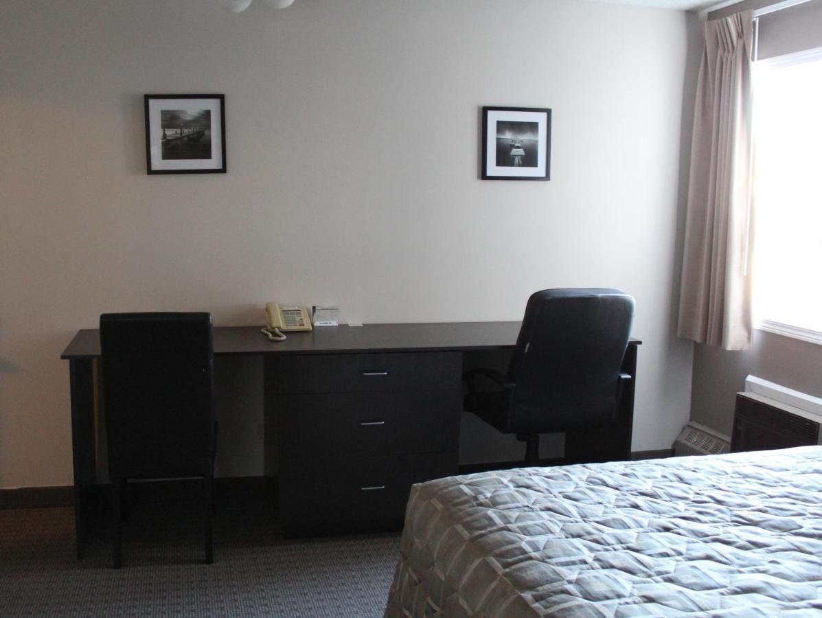 Arbour Ridge Inn & Suites Kindersley Eksteriør bilde
